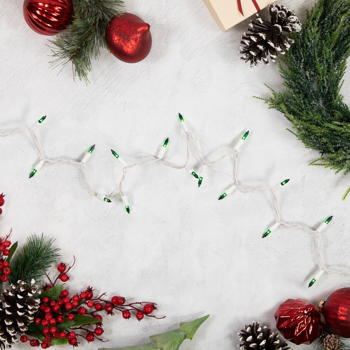 Northlight Mini Incandescent Christmas Lights - Green - 10' White Wire - 50ct