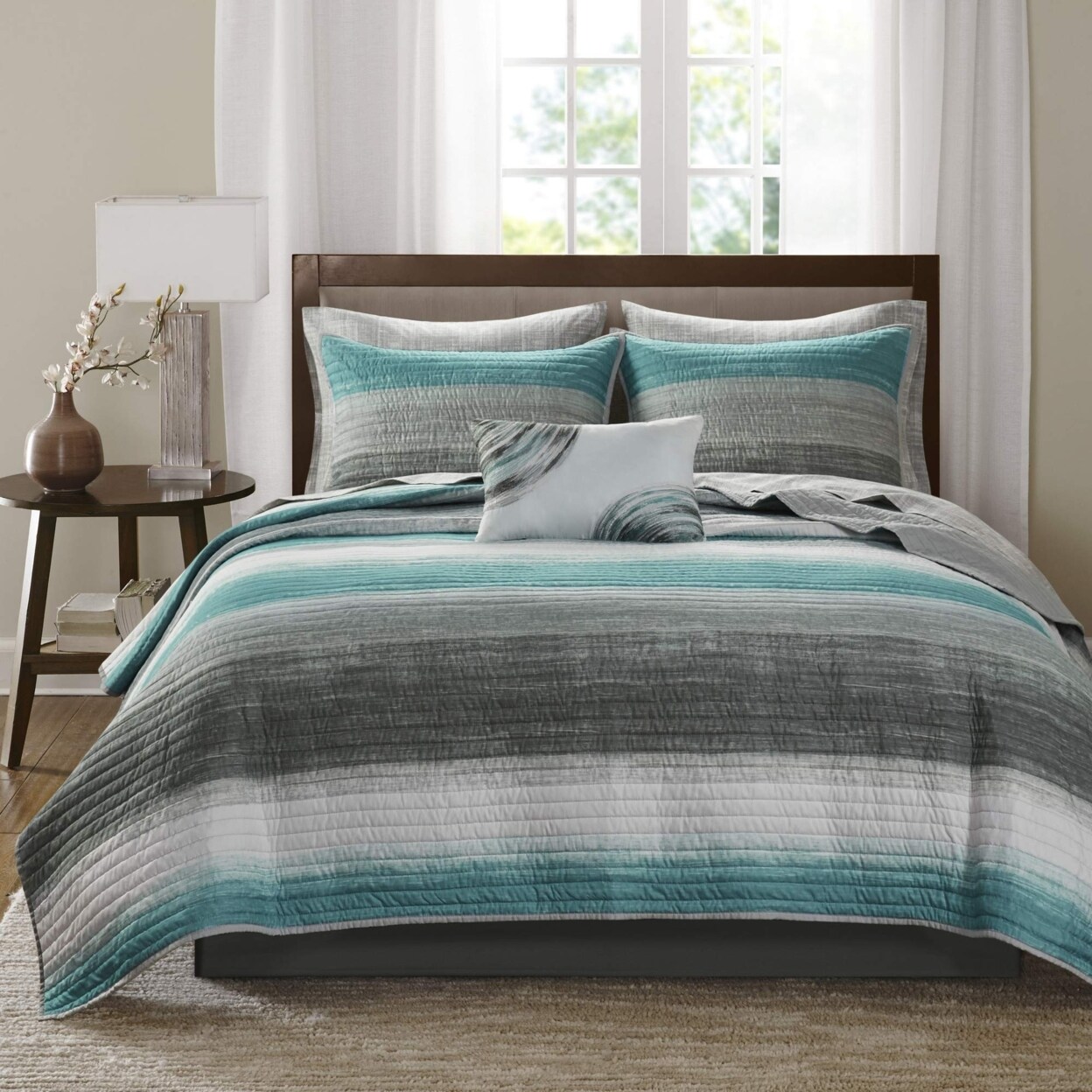 Madison Park Essentials Saben Complete Reversible Coverlet and