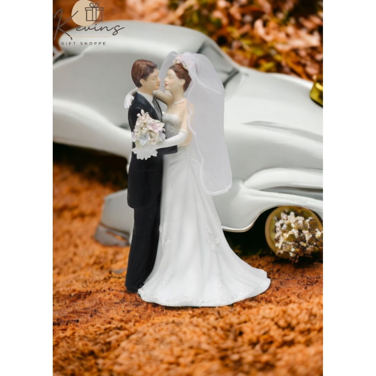Ceramic Classic Bride and Groom Figurine Wedding Décor Wedding Anniversary Gift