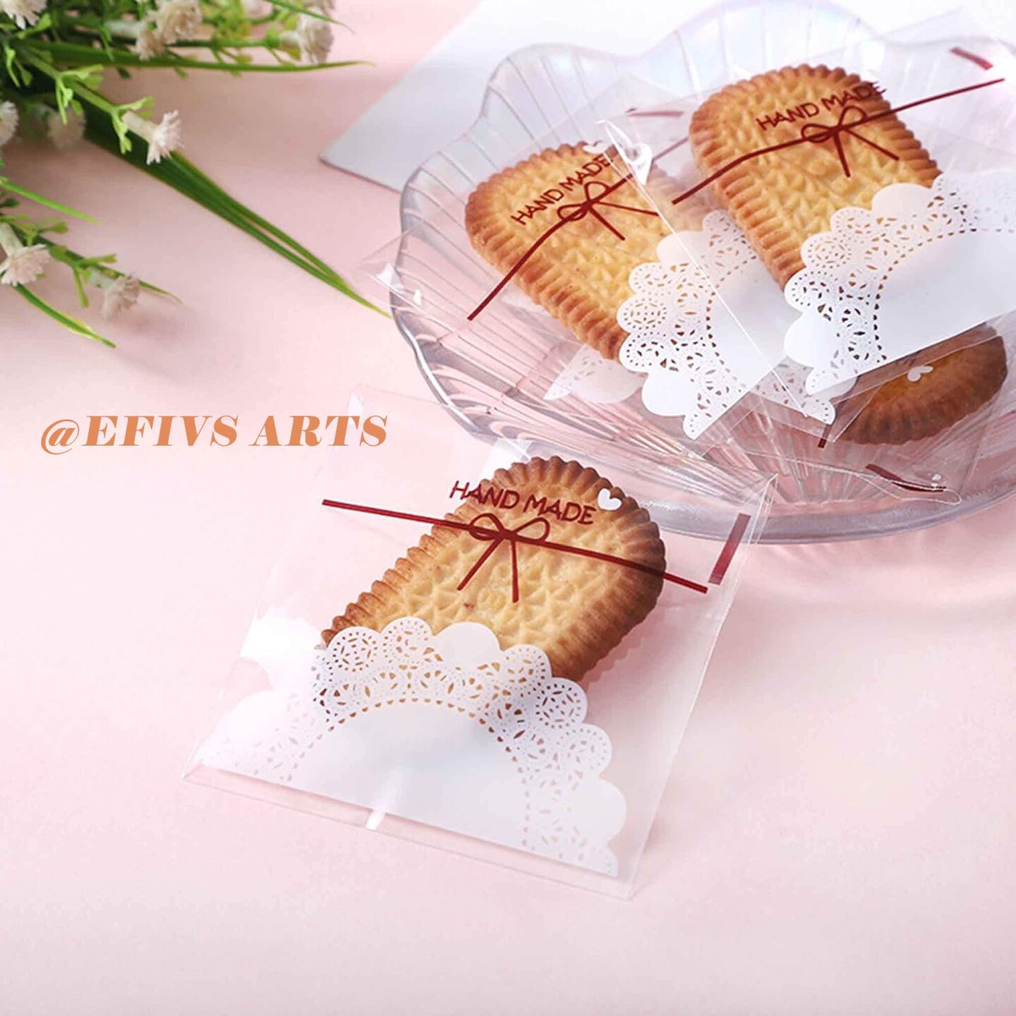 200 Pieces 5.5x5.5in Lovely Lace Bowknot Clear Biscuit Roasting Treat Present DIY Plastic Candy Individual Wrappers Self Adhesive OPP Cookie Bakery Decorating Favor Bags
