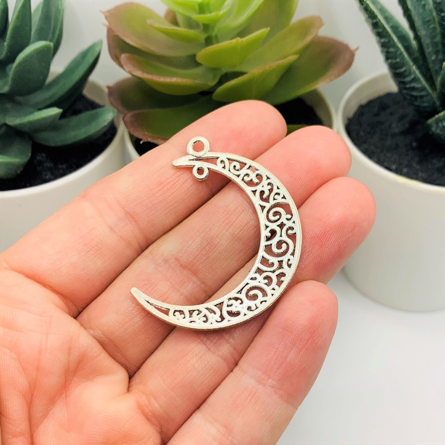 4, 20 or 50 Pieces: Silver Crescent Moon Double Hoop Charms