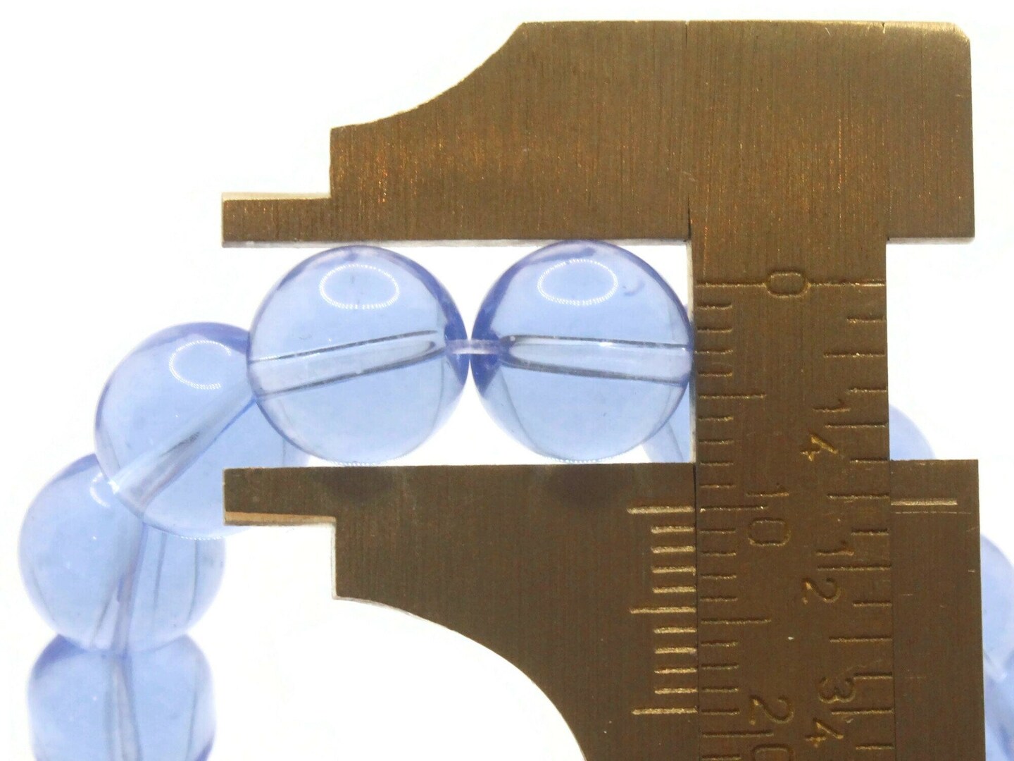 33 10mm Blue Glass Round Accent Beads