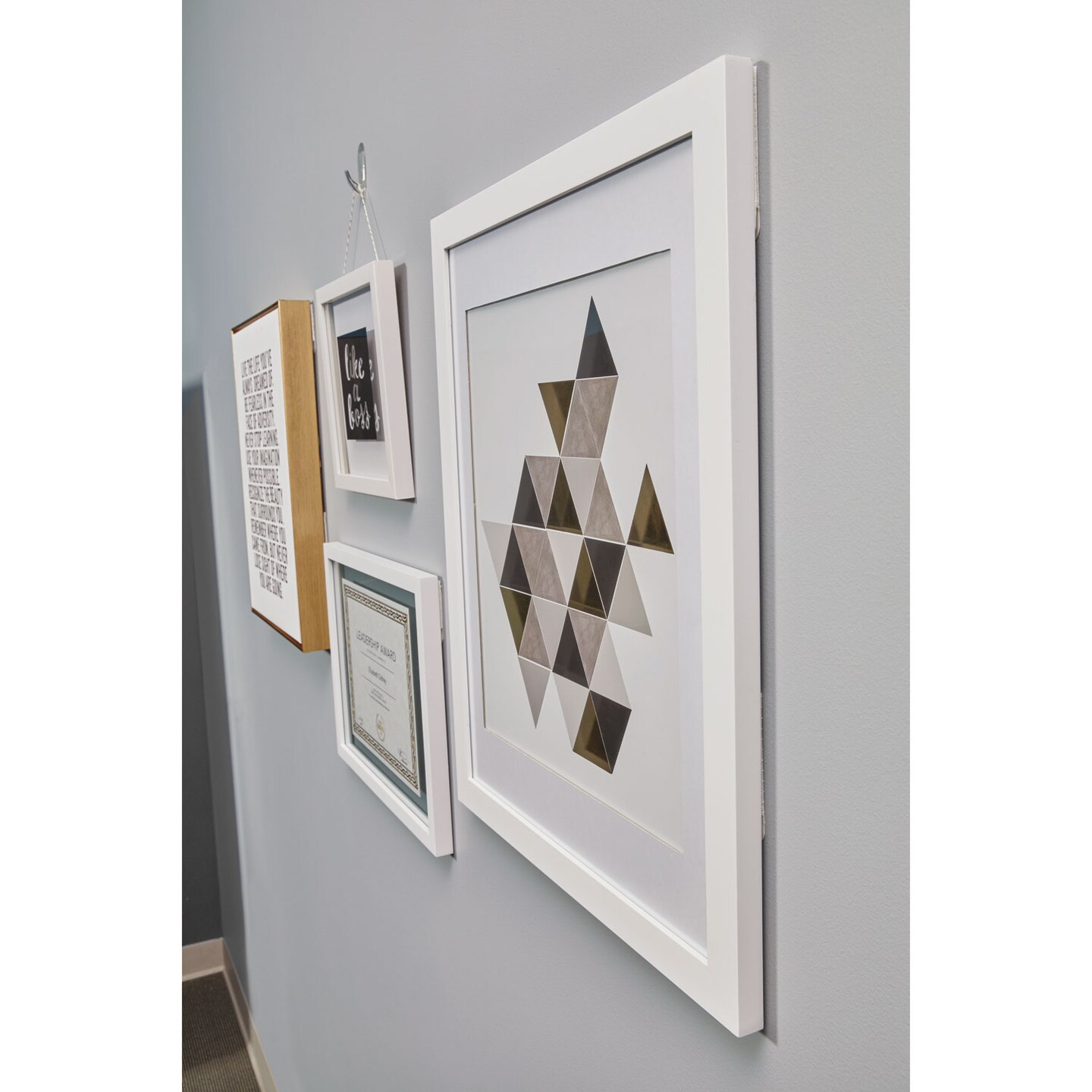 Command Picture Hanging Strips, Removable, Holds Up to 4 lbs per Pair, 0.5 x 3.63, White, 4 Pairs/Pack