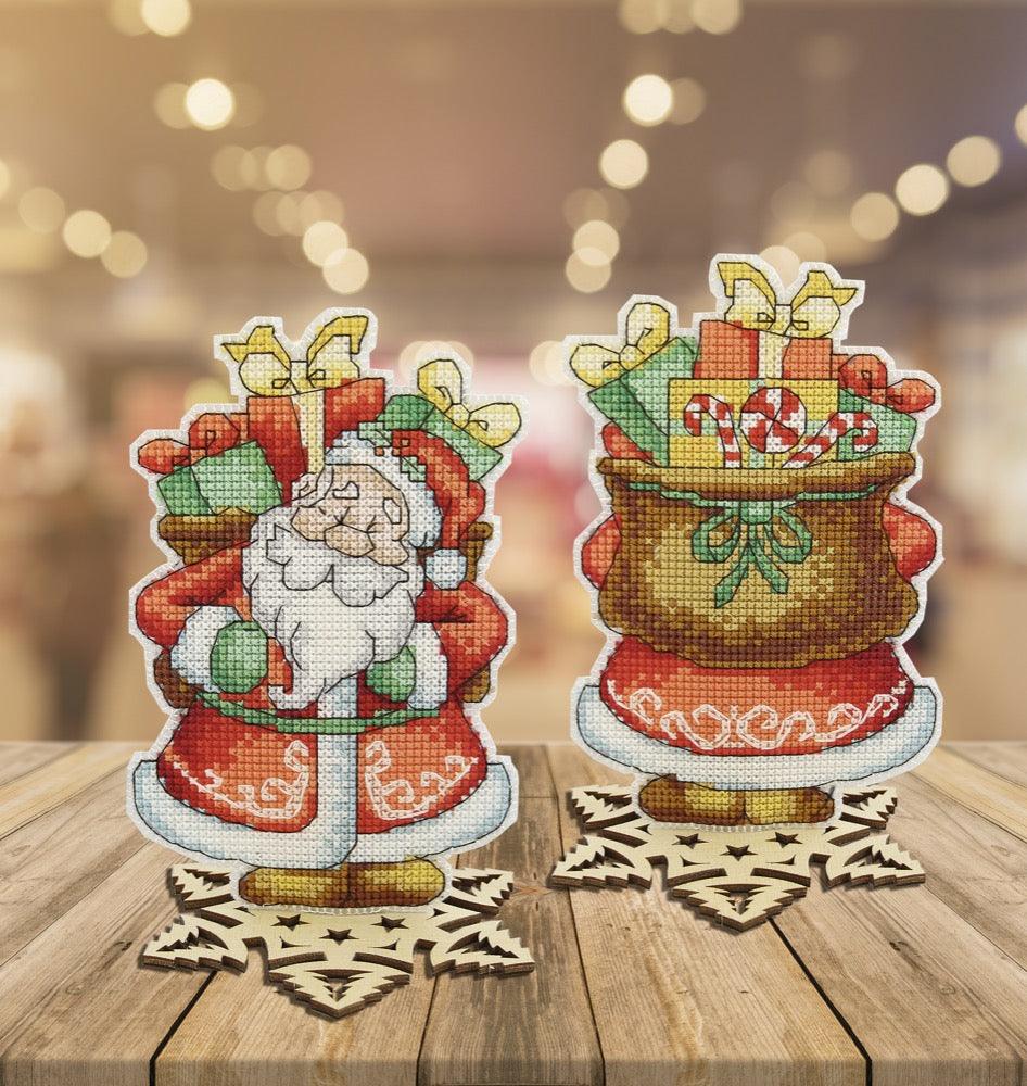 Set of pictures &#x22;Fairy Tale. Santa Claus&#x22;