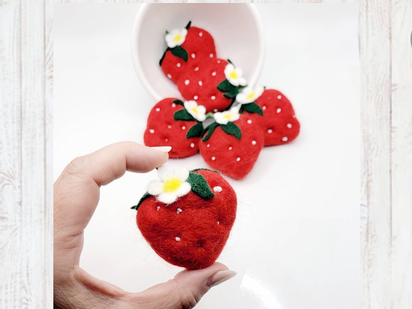 Red Strawberry decor, Summer Wreath Attachment, Needle Felt, Wool