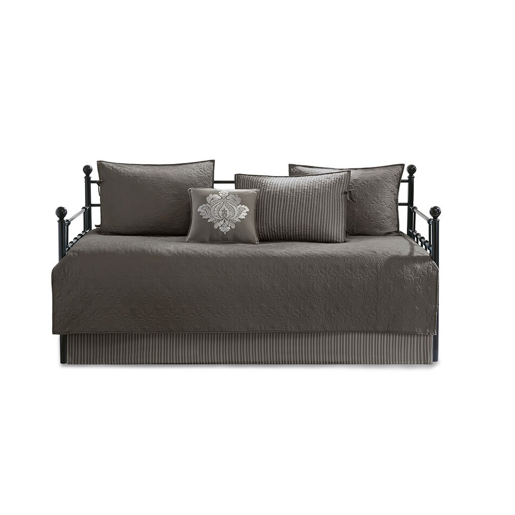 Gracie Mills Sandy 6-Piece Reversible Daybed Cover Set Twin Cottage Chic Grace-7780