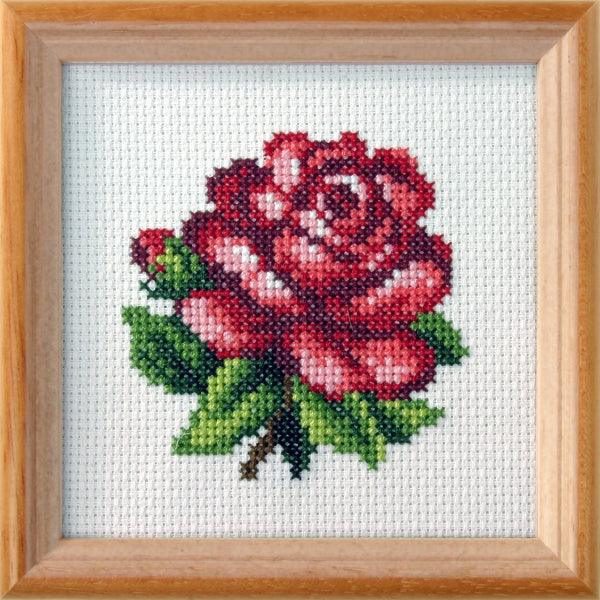 Stamped Cross stitch kit &#x22;Red rose &#x22; 7588