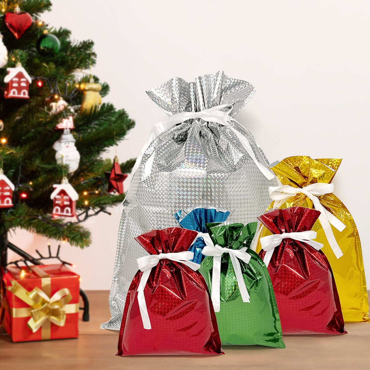 Wrapables Aluminum Foil Hologram Drawstring Gift Bags for Party Favors, Goodie Bag, Treats, Gift Wrap, Parties (Set of 10), Solid Color