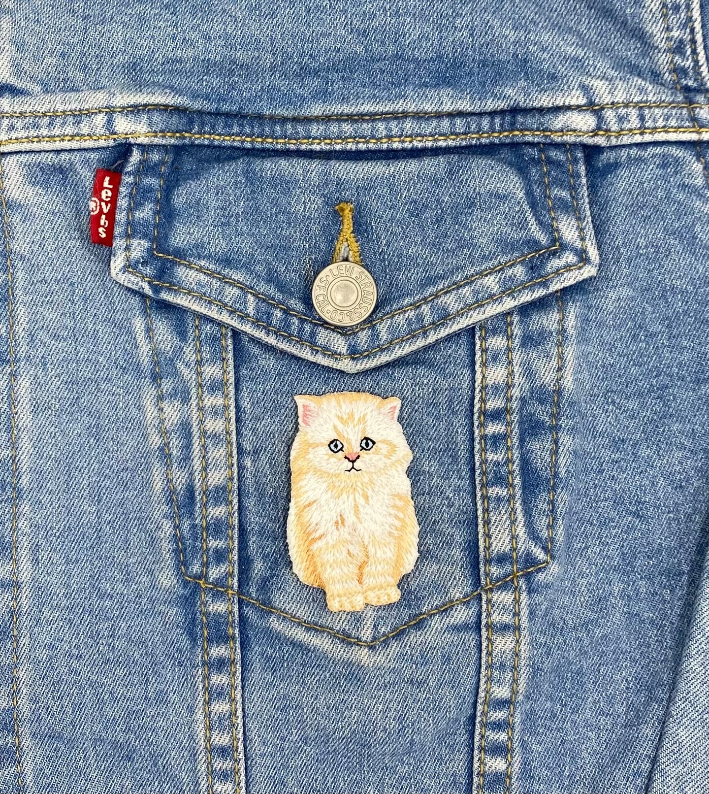 Angora Cat, White Kitten, Realistic Pets, Embroidered, Iron on Patch