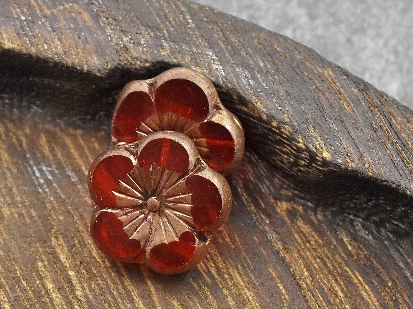 *2* 22mm Bronze Washed Red Orange Table Cut Hawaiian Flower Beads
