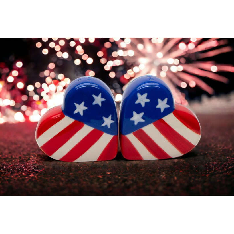 kevinsgiftshoppe Ceramic American Flag Heart Salt and Pepper Shakers Home Decor   Dad Independence Day Decor July 4th