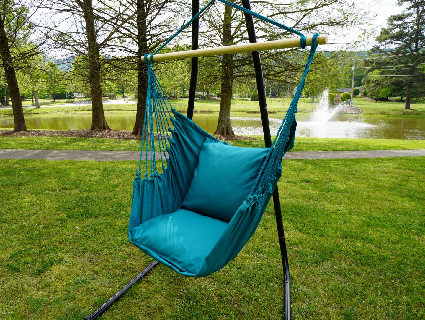 Calloway Mills Tropical Teal Hammock Chair+ 2 Pillow set