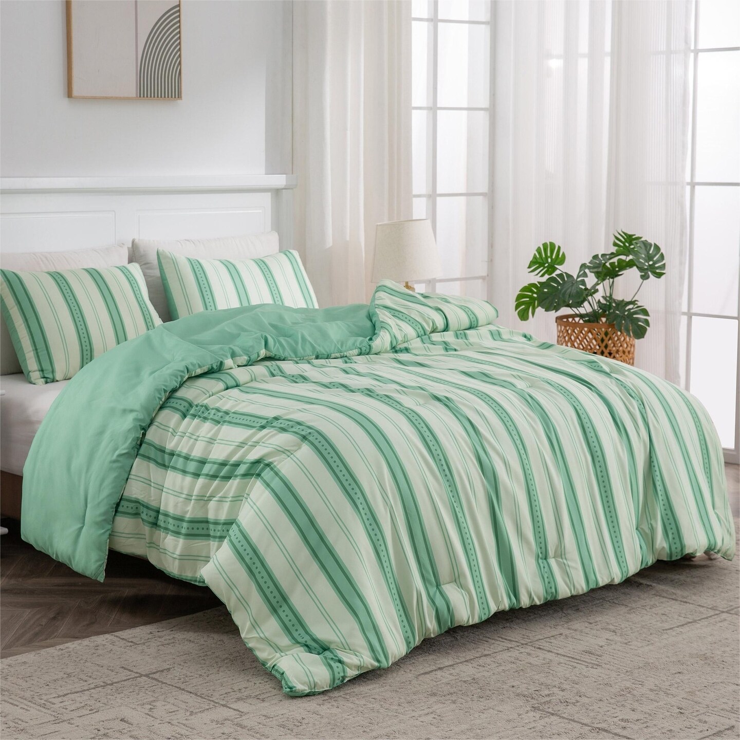 Peace Nest Ultra Soft Reversible Printed Stripe Microfiber Comforter Set - All-Season Warmth Green