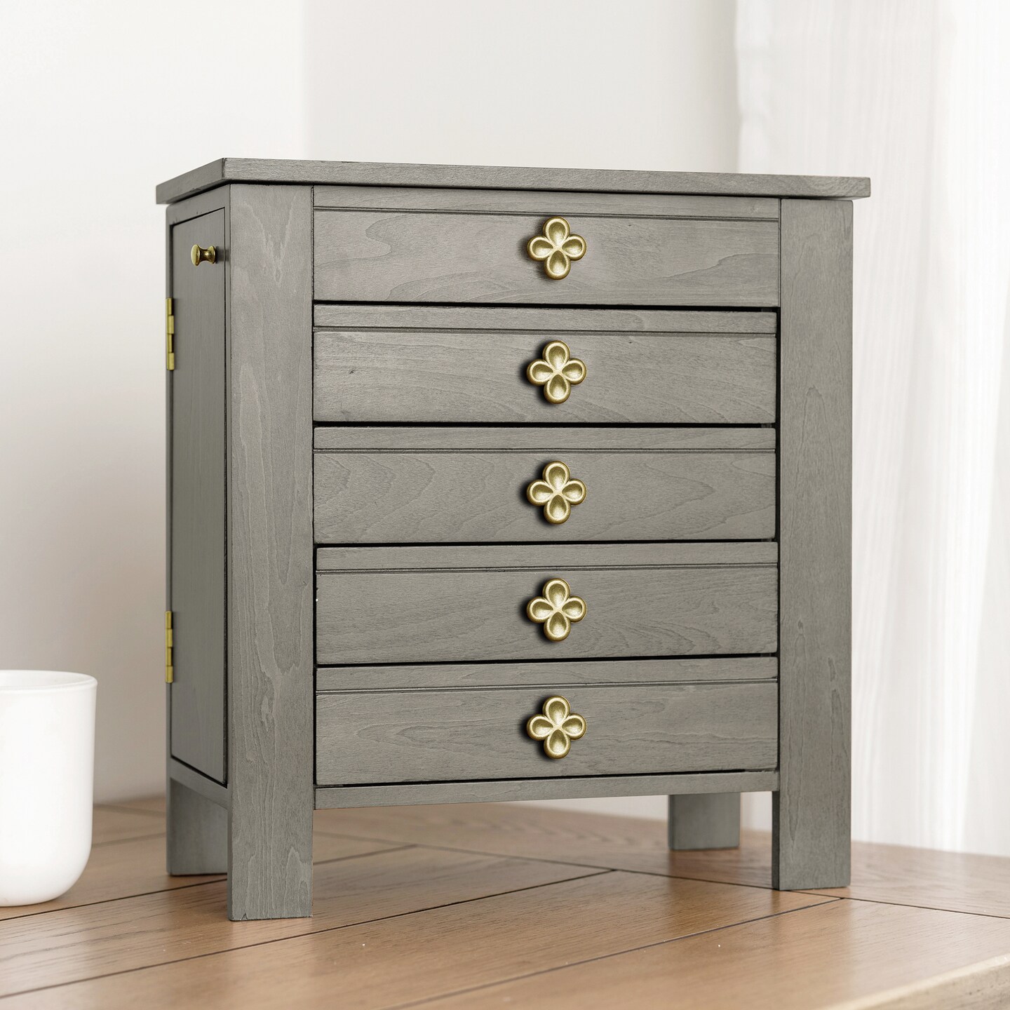 Emma Jewelry Chest