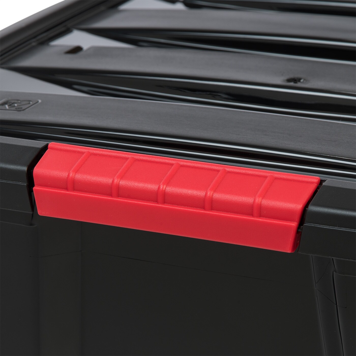 IRIS USA Plastic Storage Bins with Lids and Secure Latching Buckles