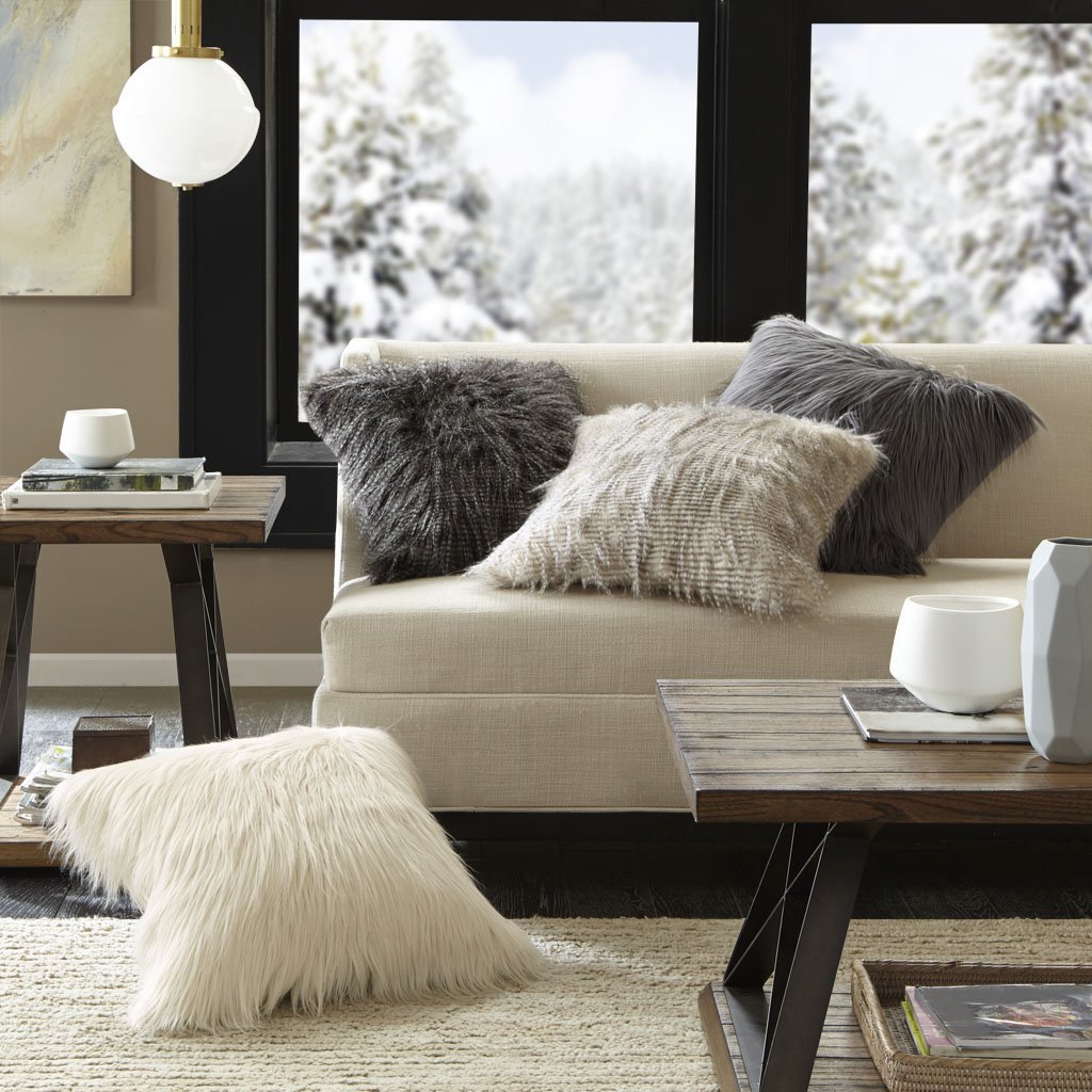Gracie Mills   Faux Fur Square Pillow - GRACE-9299