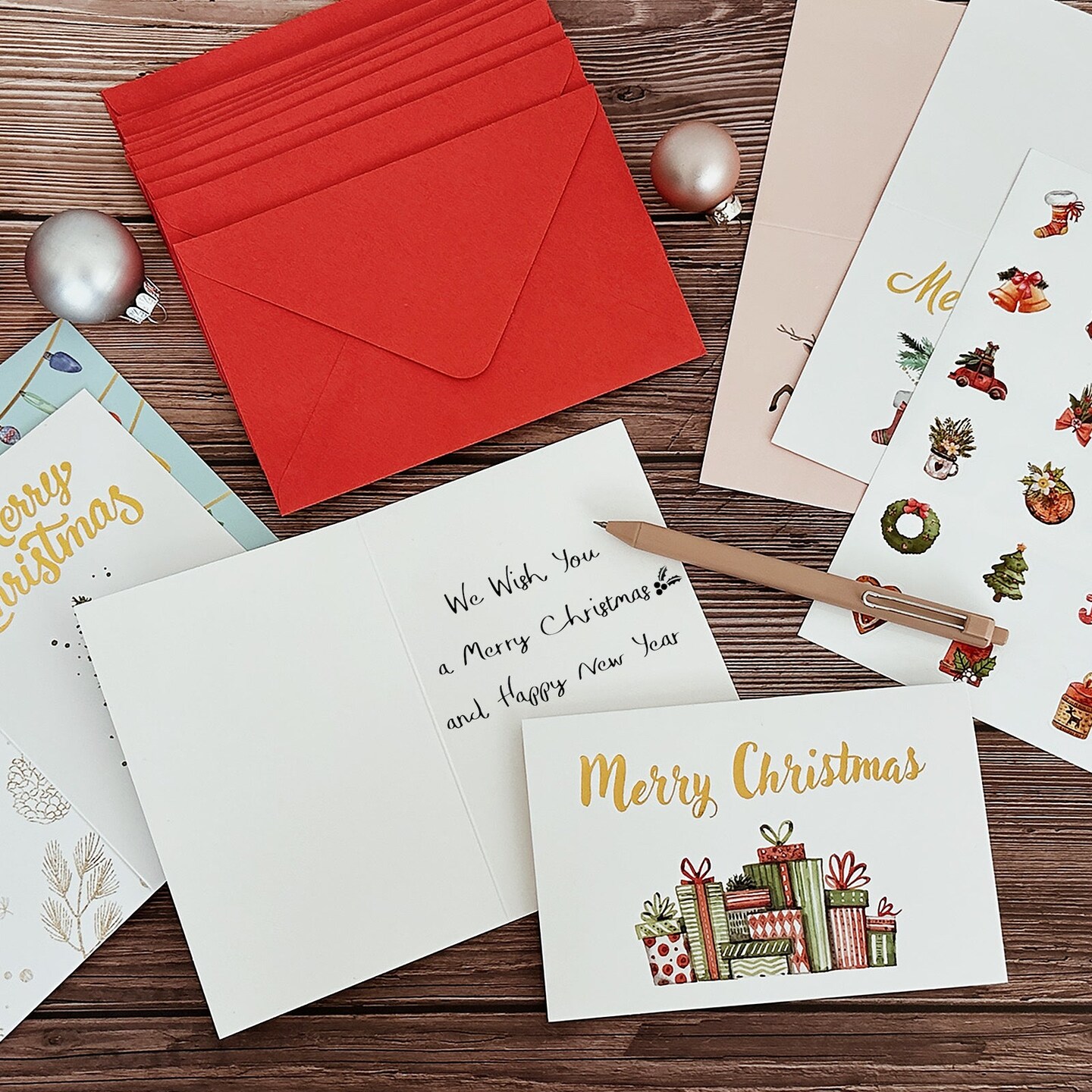 Wrapables Blank Gold Foil Christmas Greeting Cards with Envelopes &#x26; Stickers for Holidays, Friends, Family (Set of 24)