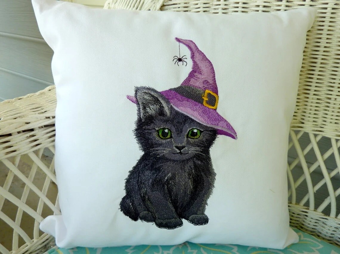 Halloween black cat fashion pillows