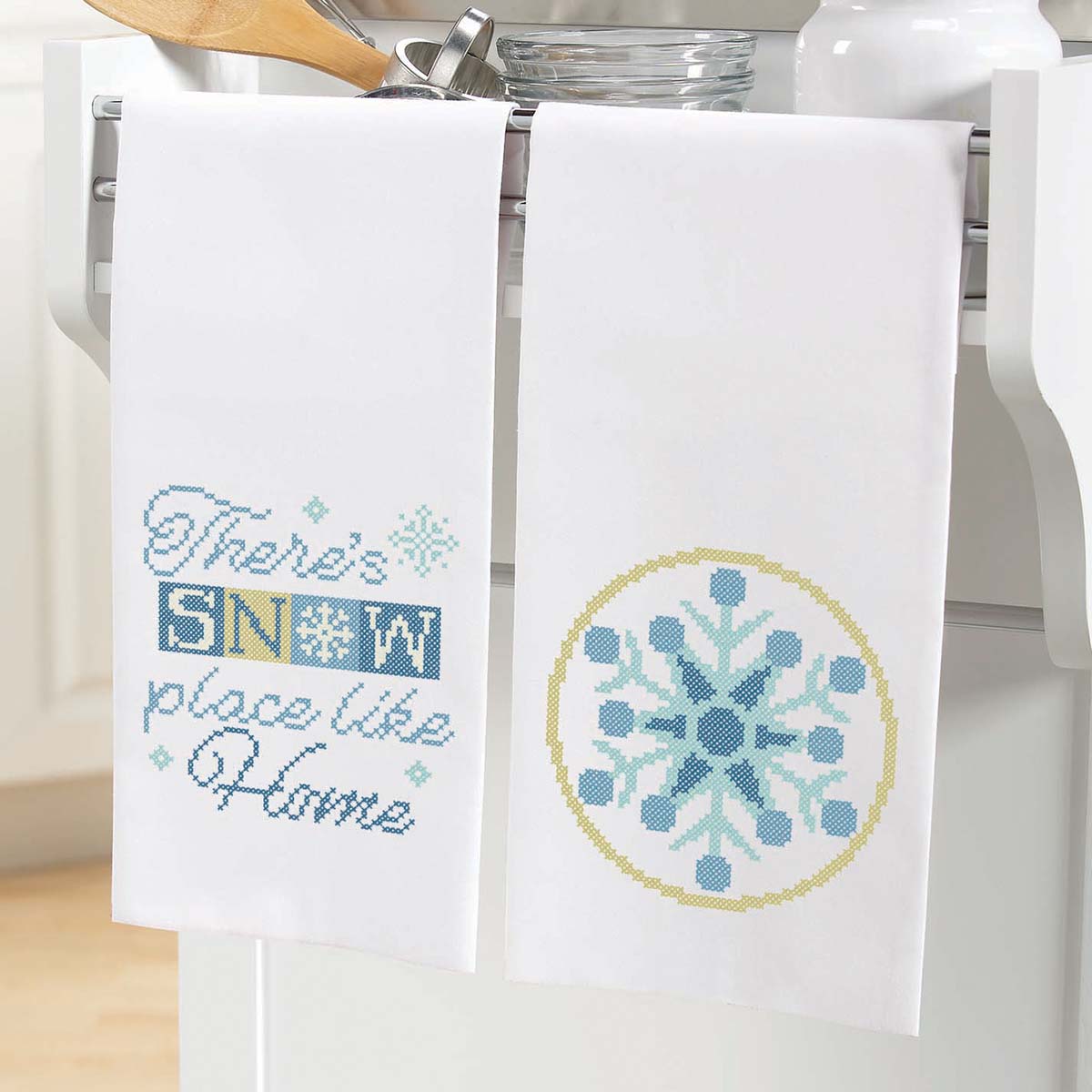 Herrschners Snow Place Like Home Towel Pair Stamped Cross-Stitch
