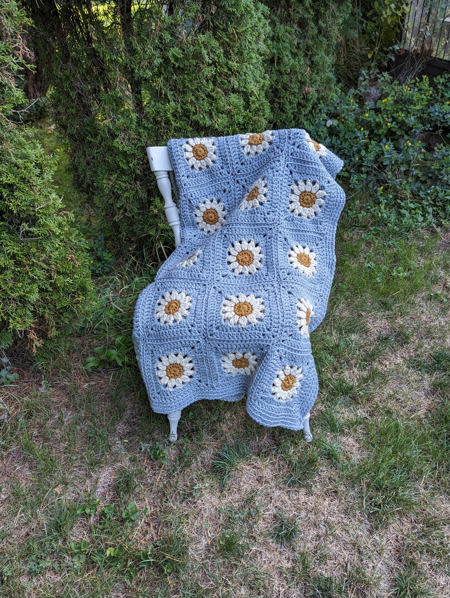 How to Crochet A Granny Square Blanket - Daisy Cottage Designs