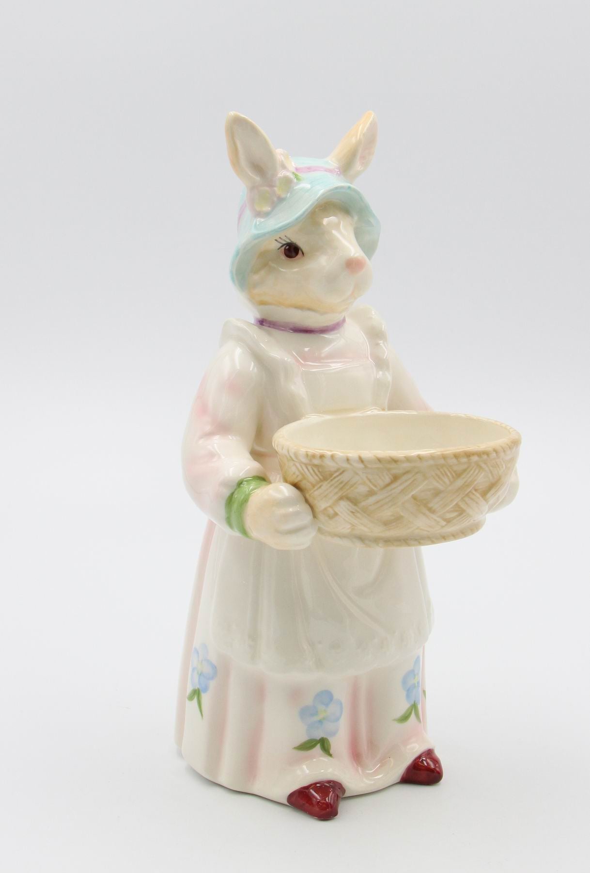 Ceramic Bunny Rabbit Carrying Basket Candy Dish, Home D&#xE9;cor, Gift for Her, Gift for Mom, Kitchen D&#xE9;cor, Spring D&#xE9;cor, Easter D&#xE9;cor