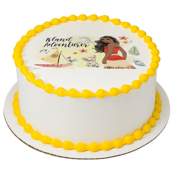 Disney Princess Moana Island Adventurer Edible Cake Topper Image - 1/4 Sheet