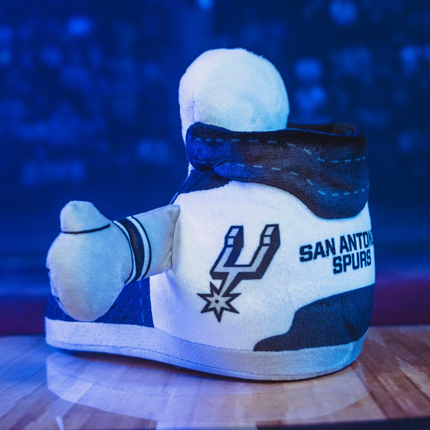 Bleacher Creatures San Antonio Spurs Sneaker 7&#x22; Kuricha Plush