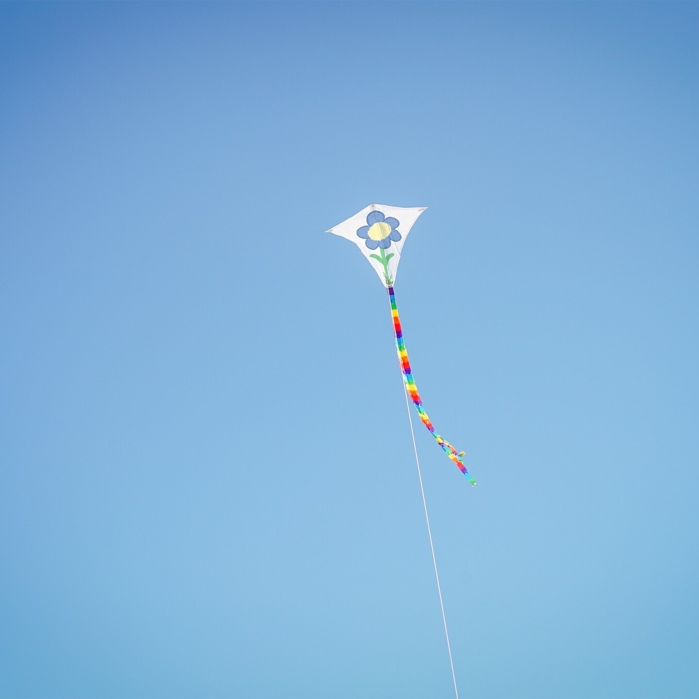 In the Breeze 3074-4 — 4-Pack Coloring 20", Group Pack (4PC), Diamond Kite