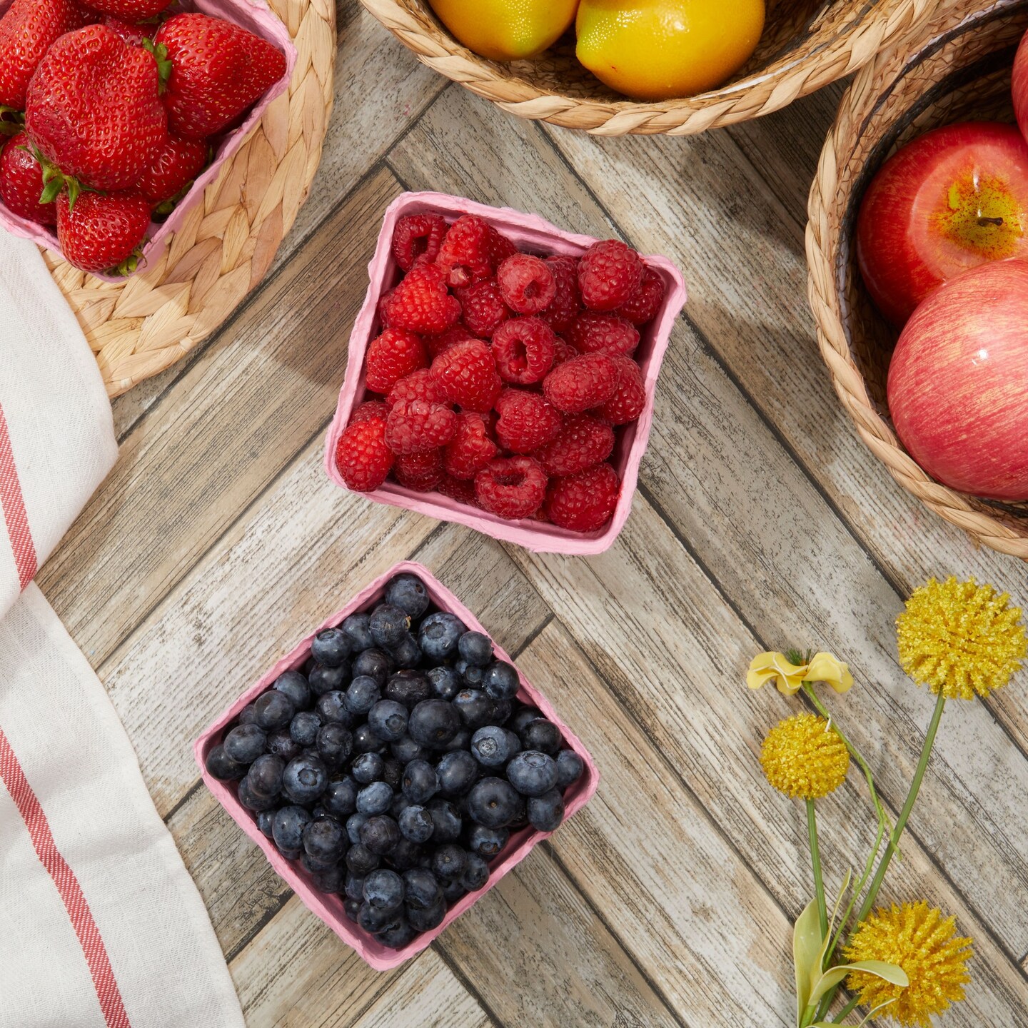 Pink Pulp Fiber&#xA0;Berry Baskets, Pint Fruit Containers (4.3 x 4.3 x 2.8 In, 50 Pack)