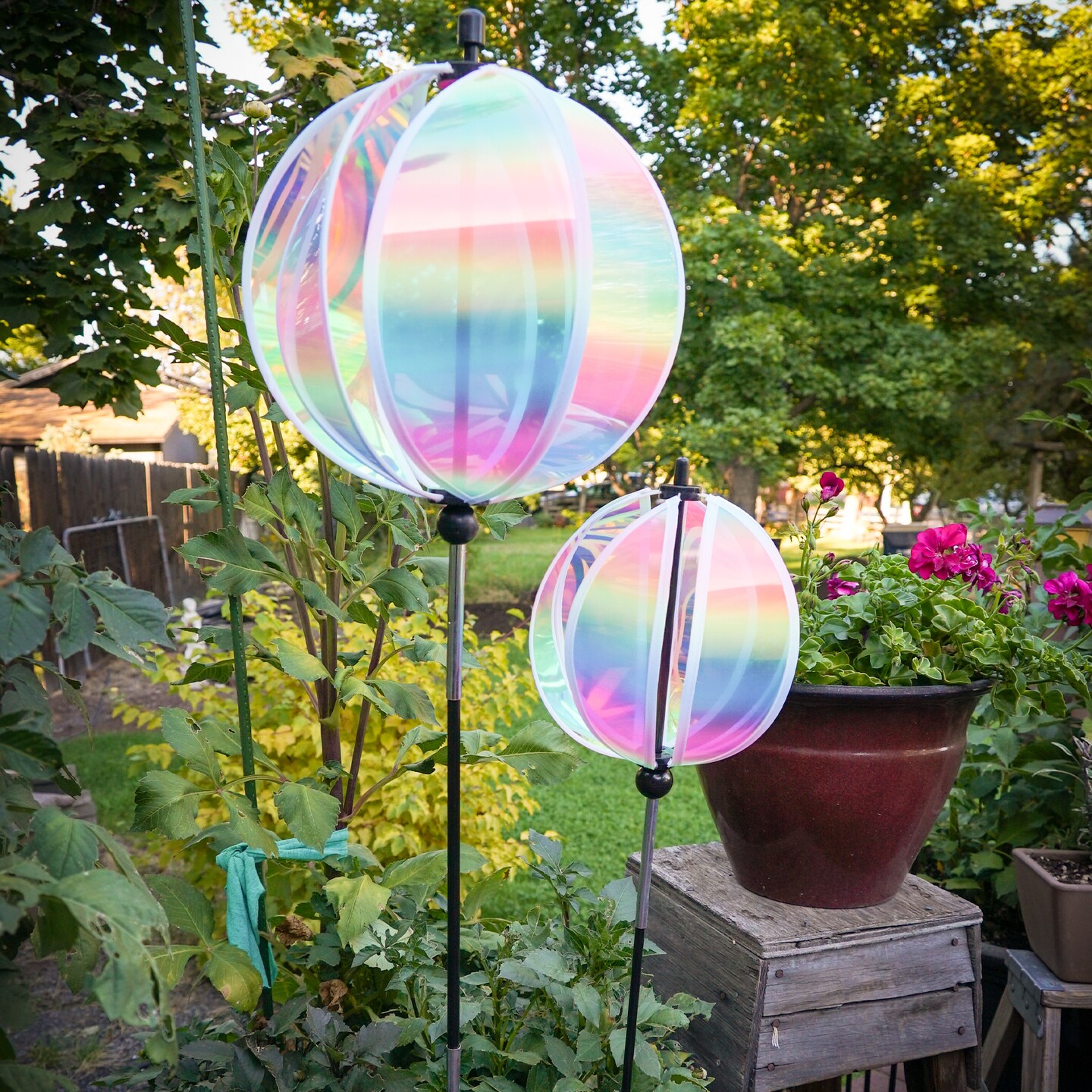 In the Breeze 2634 &#x2014; 11-inch Striped Iridescent Gazing Ball Spinner