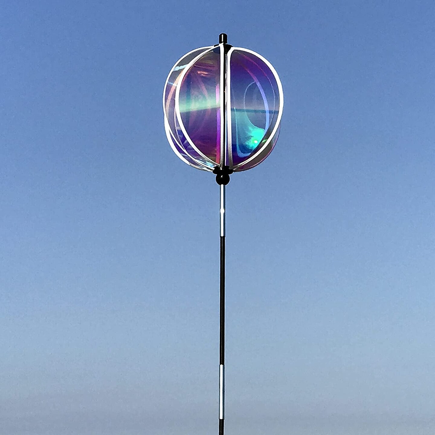 In the Breeze 2680 - 8.5 inch Iridescent Gazing Ball Spinner - Outdoor Garden Décor