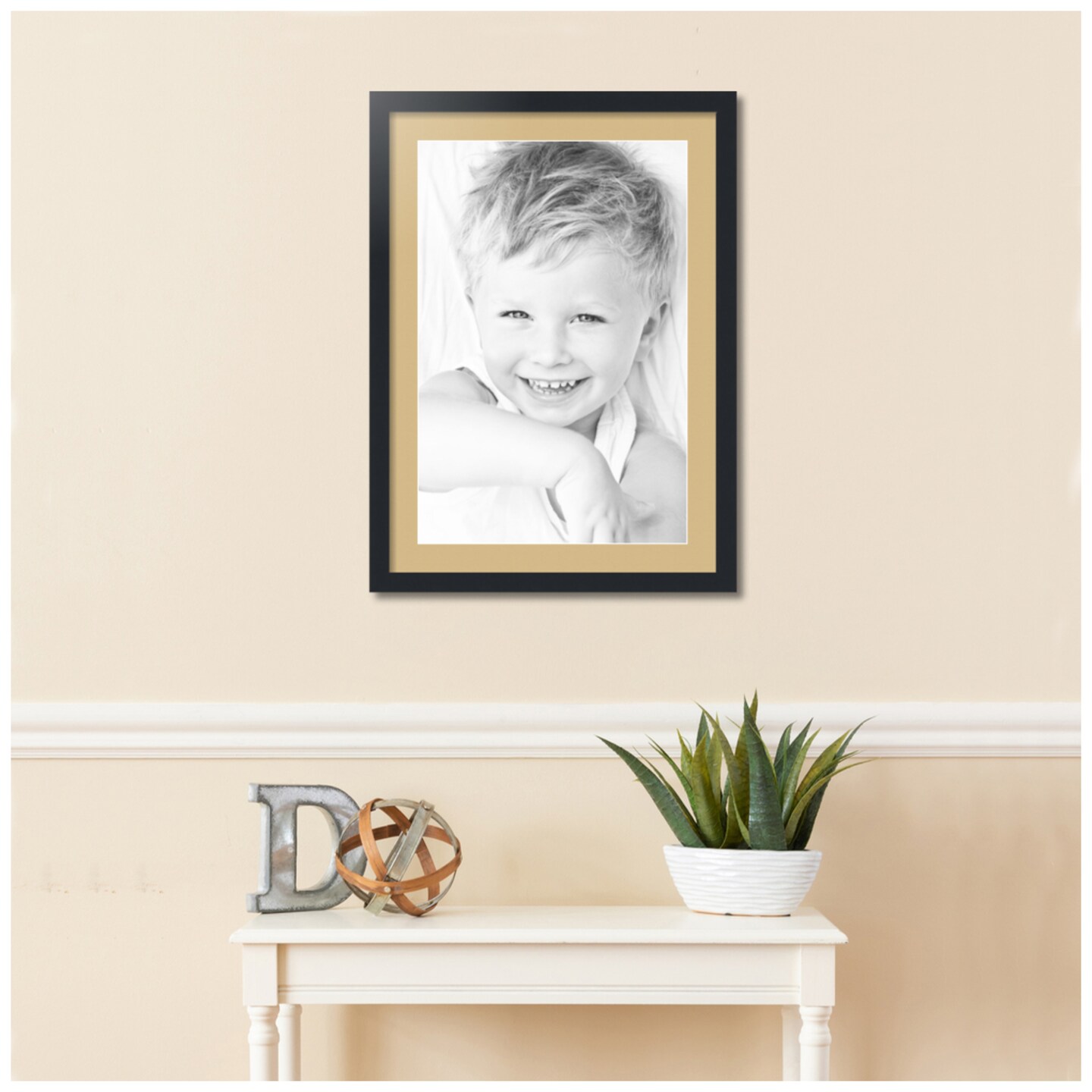 ArtToFrames 20x28" Matted Picture Frame with 16x24" Single Mat Photo Opening Framed in 1.25" Black and 2" Mat (FWM-3926-20x28)