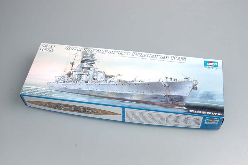 Trumpeter  1/700 GERMAN CRUISER PRINZEUGEN 1945 1/700 Plastic Model