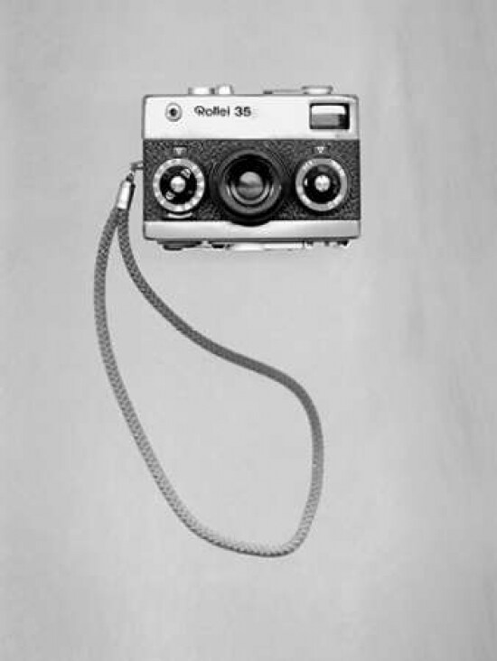 Retro Point and Shoot - 7 Poster Print by Alan Blaustein - Item # VARPDXABSL101
