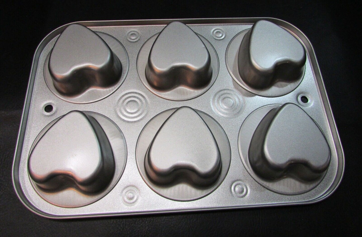 7x10 Inches Heart Shaped Muffin Tart Bake