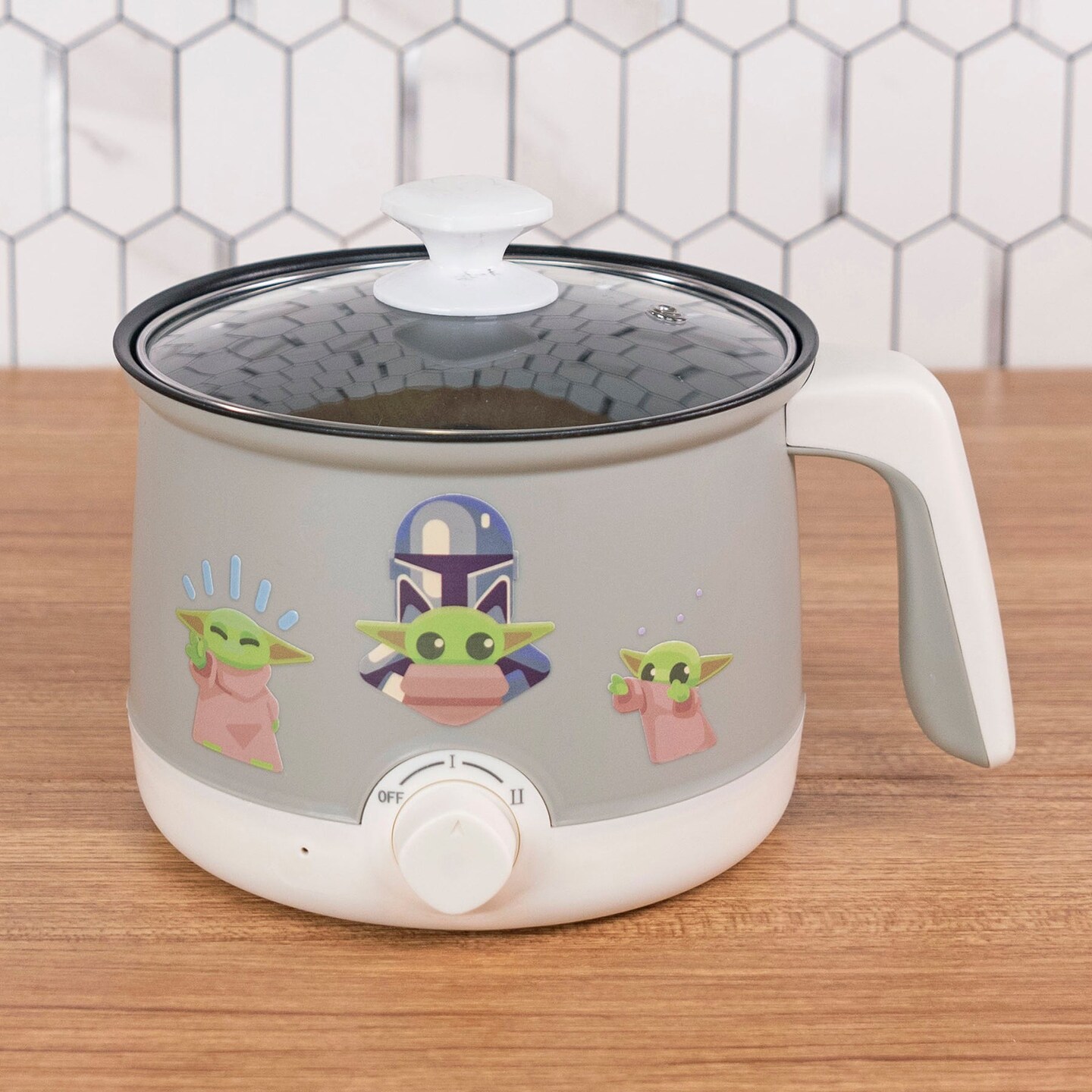 Uncanny Brands Star Wars Mandalorian Hot Pot with Ramen Bowls