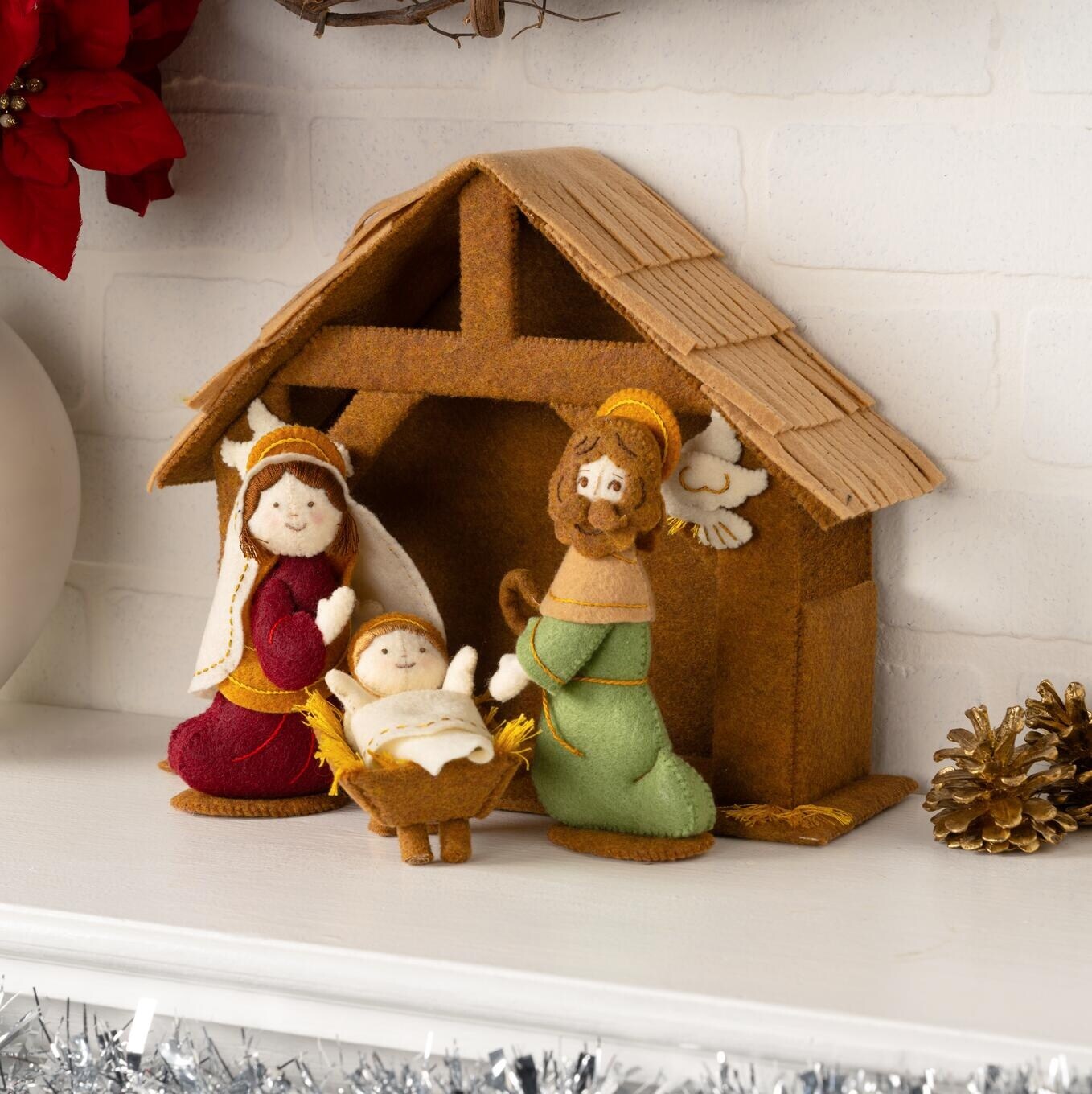 Bucilla 3-D Felt Applique Kit Set Of 5-Holy Family Nativity Scene