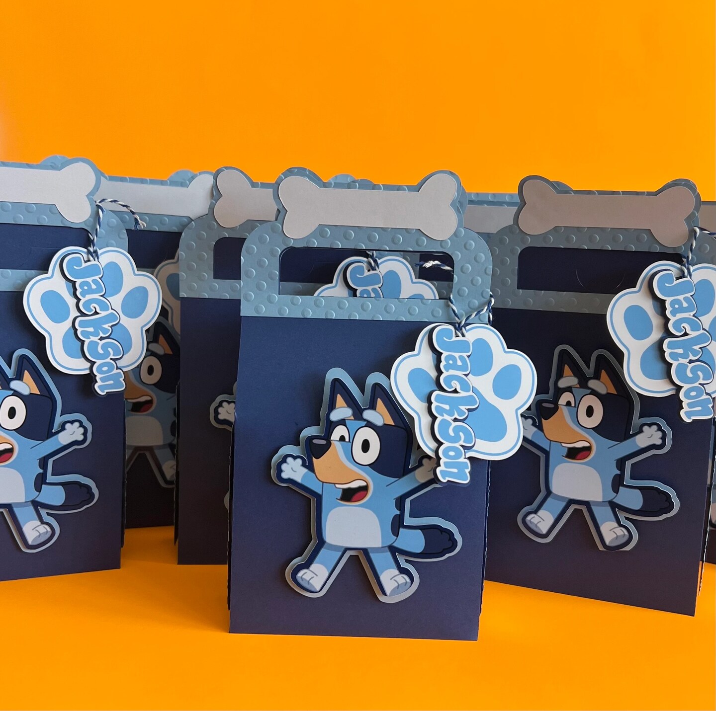 Bluey Favor Box | Custom Party Box| Bluey Party Box | Bluey Bag Box ...