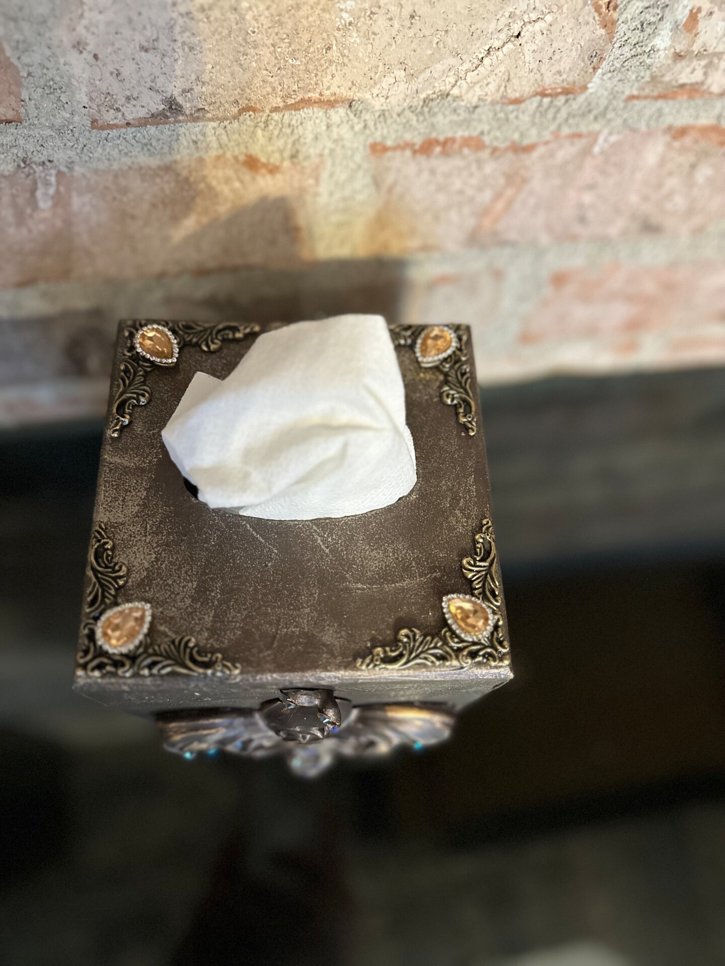 Embellished tissue box fleur de lis bathroom decor  Pewter Beaded Napkin Box With Fleur De Lis Napkins Collectable Decor Serving main image 0
