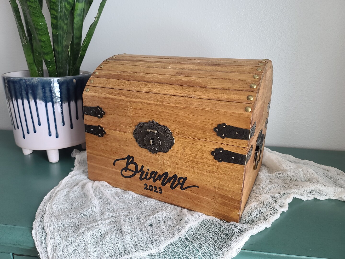 Gift for graduate, personalized graduation gift, Class of 2025, time capsule memory chest, dorm room storage, graduation card holder 291506266836467712
