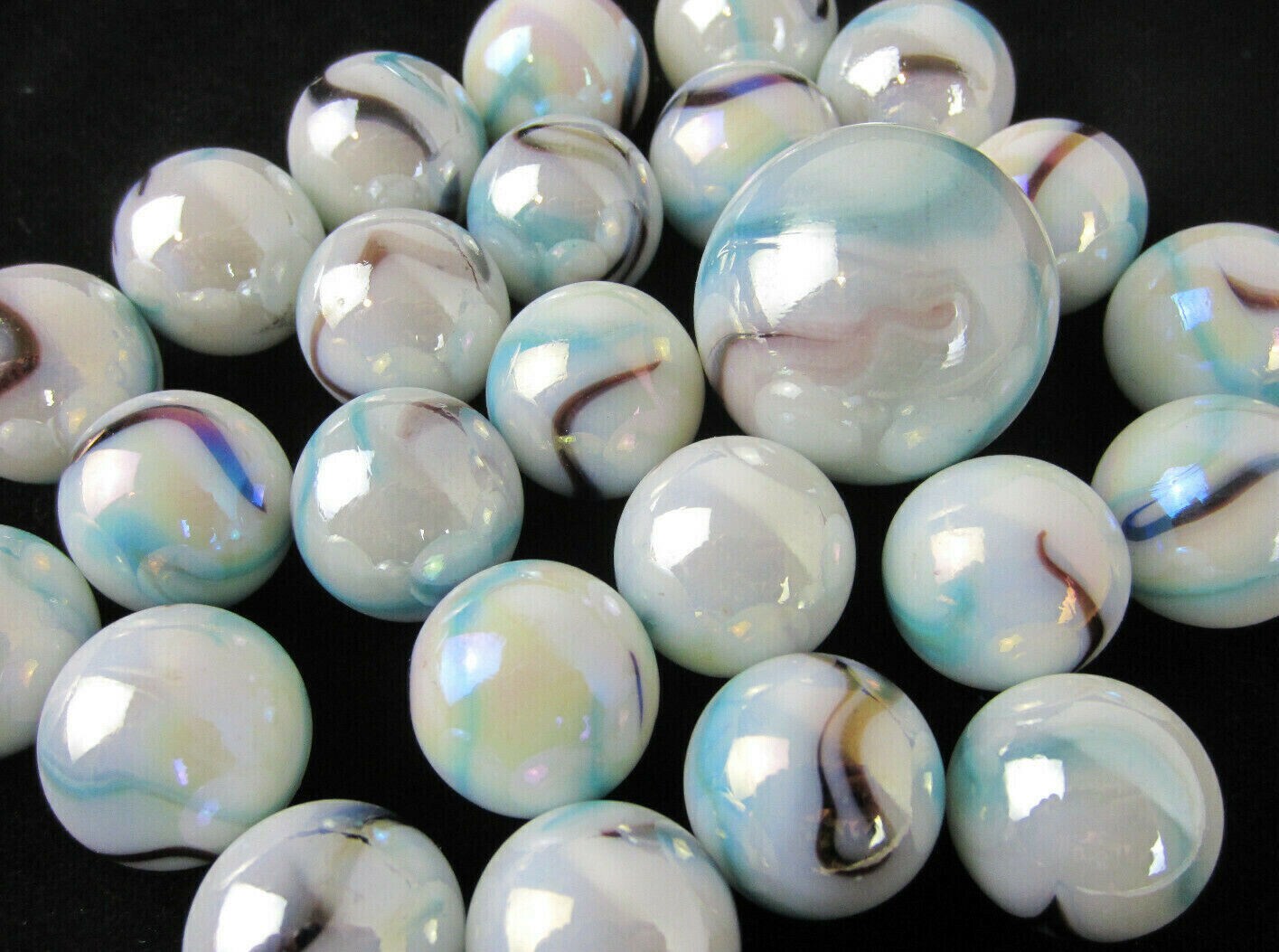25 Glass Marbles WHITE TIGER iridescent White Blue Black Game pack Shooter Swirl