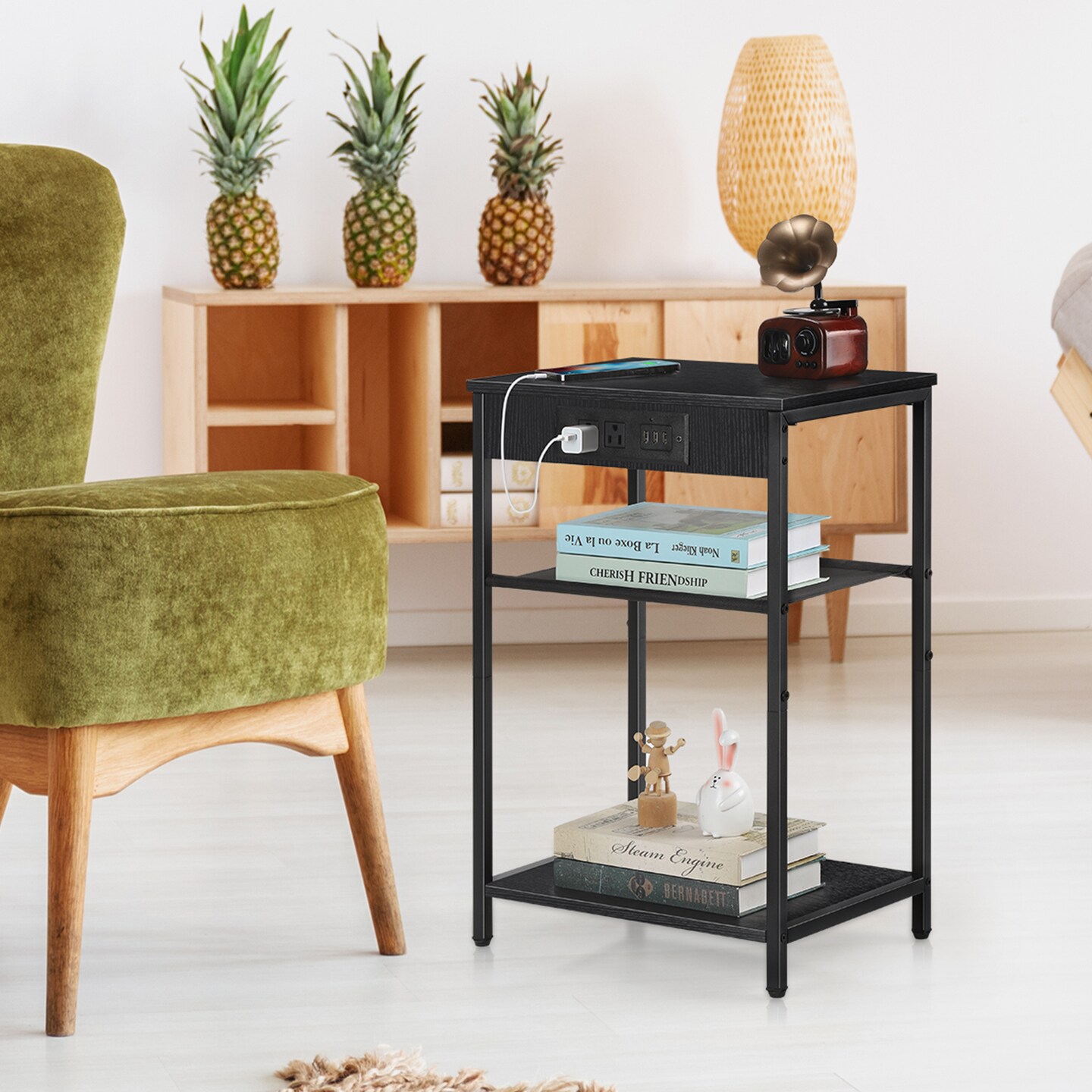 Set of 2 Nightstand with Charging Station