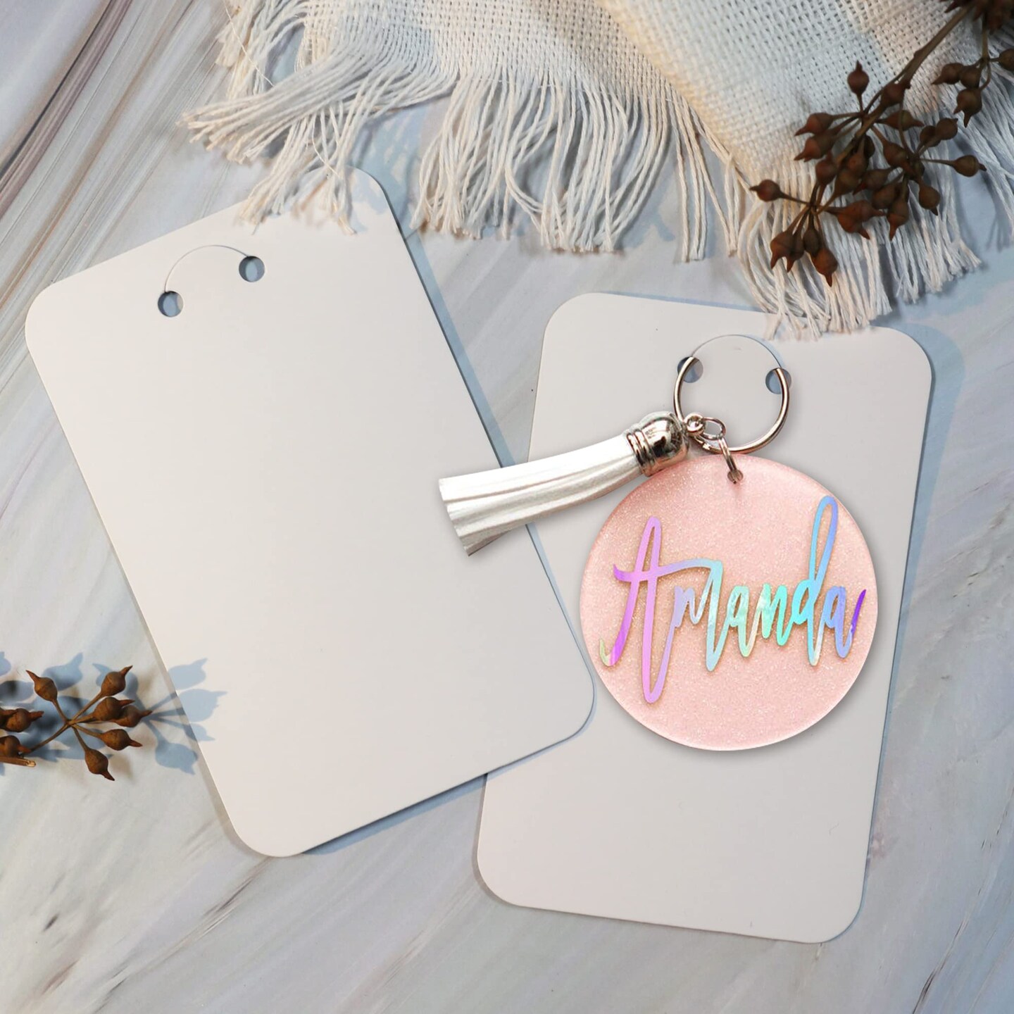 100 Pieces Keychain Display Cards with Self-Sealing Bags, 3&#x27;&#x27; x 4.7&#x27;&#x27; Keychain Cards Holder for Display Keyring Cards Jewelry Packaging Supplies (White)