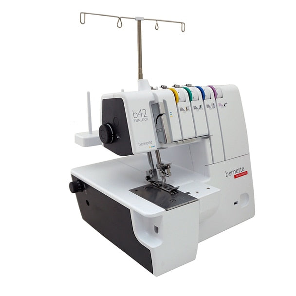 Bernette b42 Funlock Serger With Foot Kit Bundle