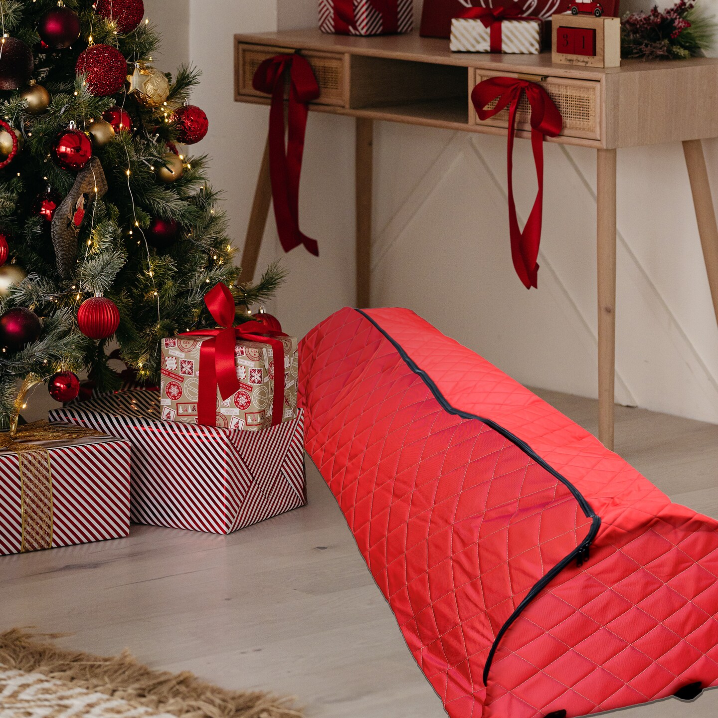 Simple Living Expandable Quilted Rolling Christmas Tree Bag - Thumbnail 5