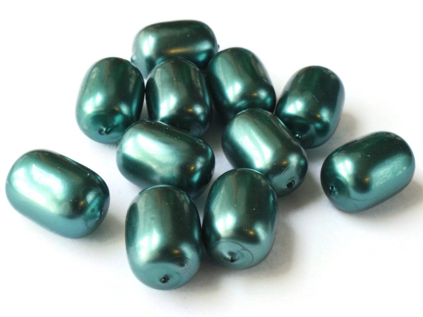 11 20mm Green Vintage Tube Pearl Beads Plastic Beads