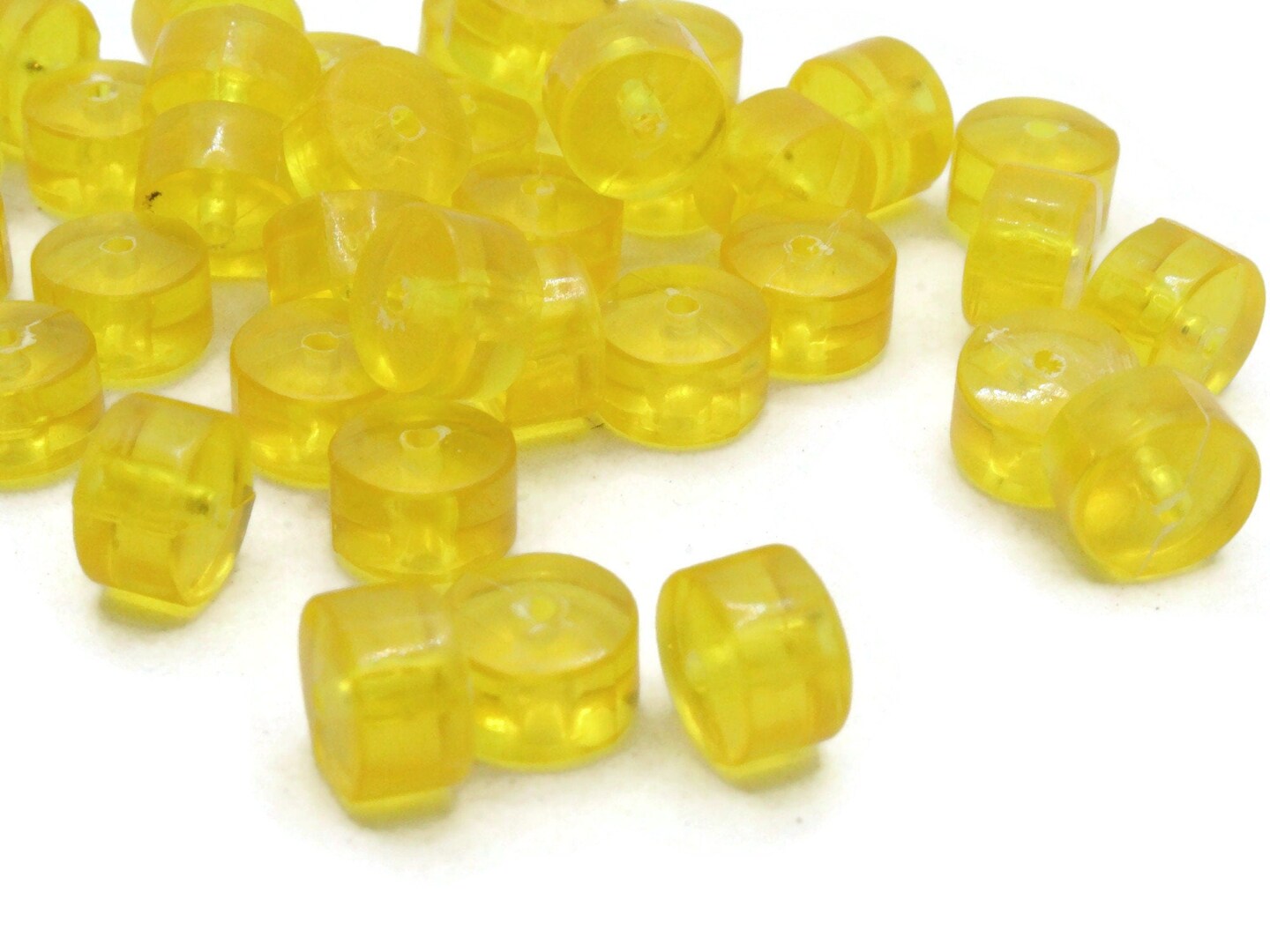 40 10mm Clear Yellow Disc Vintage Plastic Beads