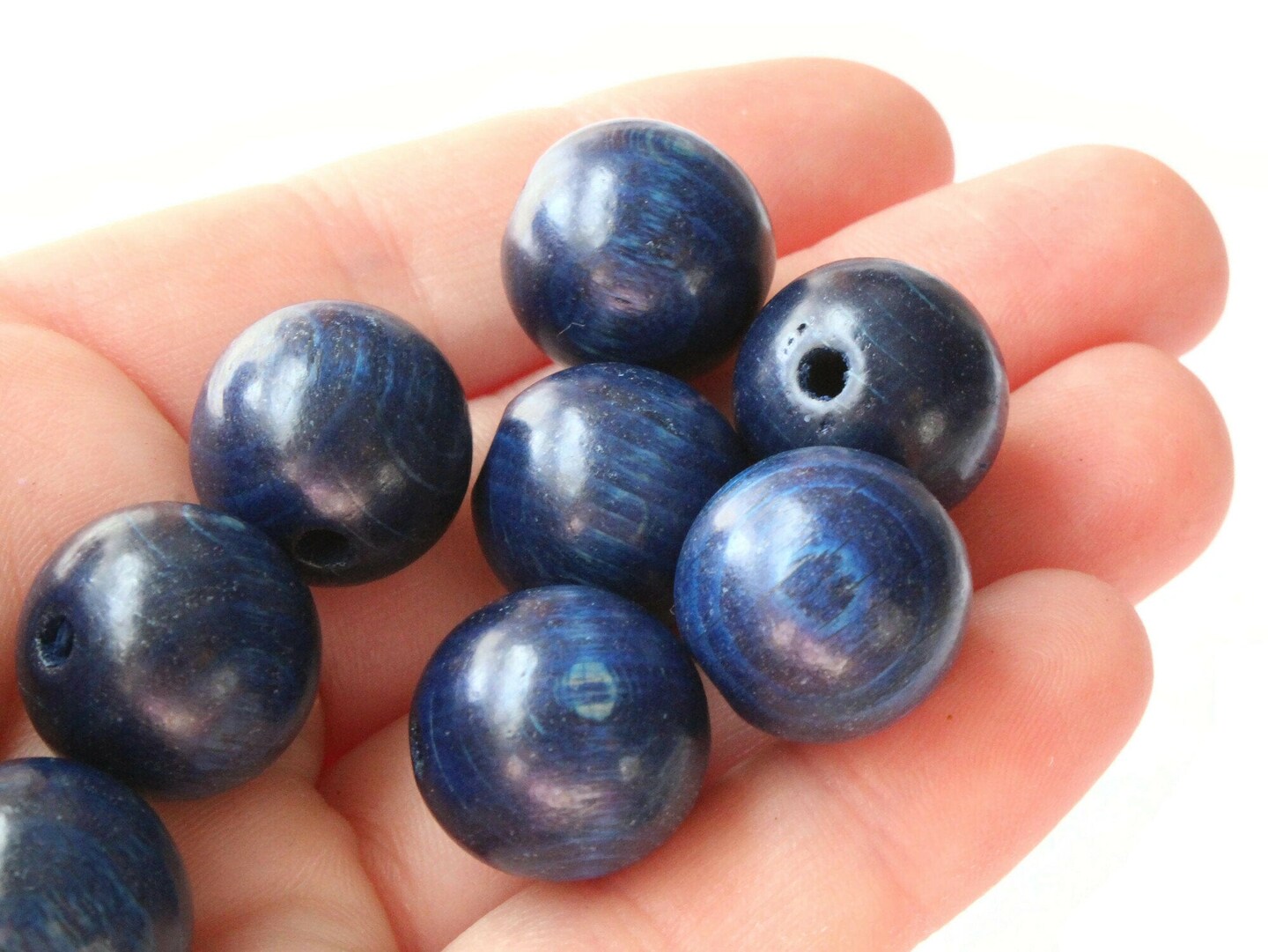 12 16mm Round Blue Vintage Wood Beads