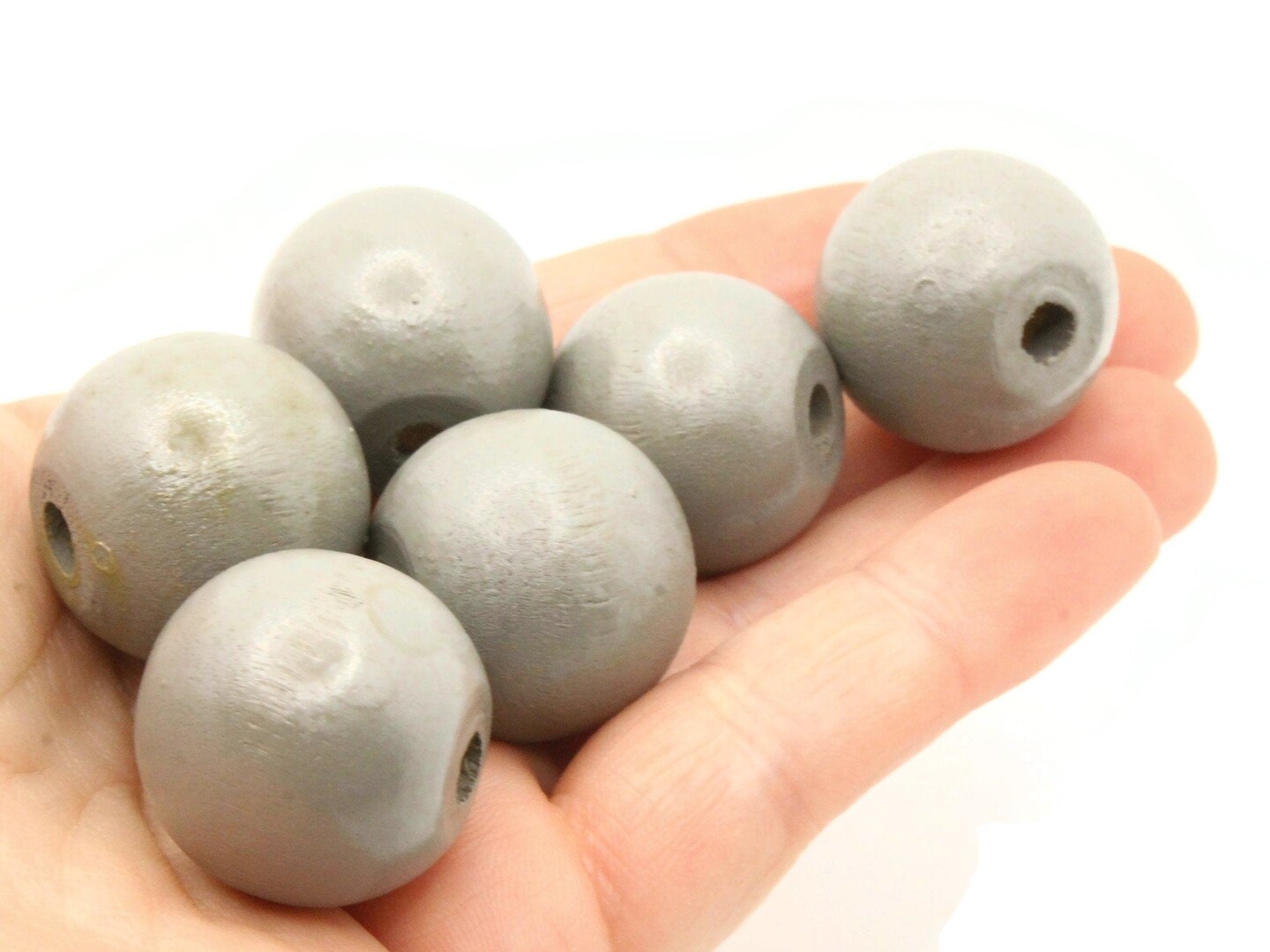 6 23mm Vintage Round Gray Wood Beads