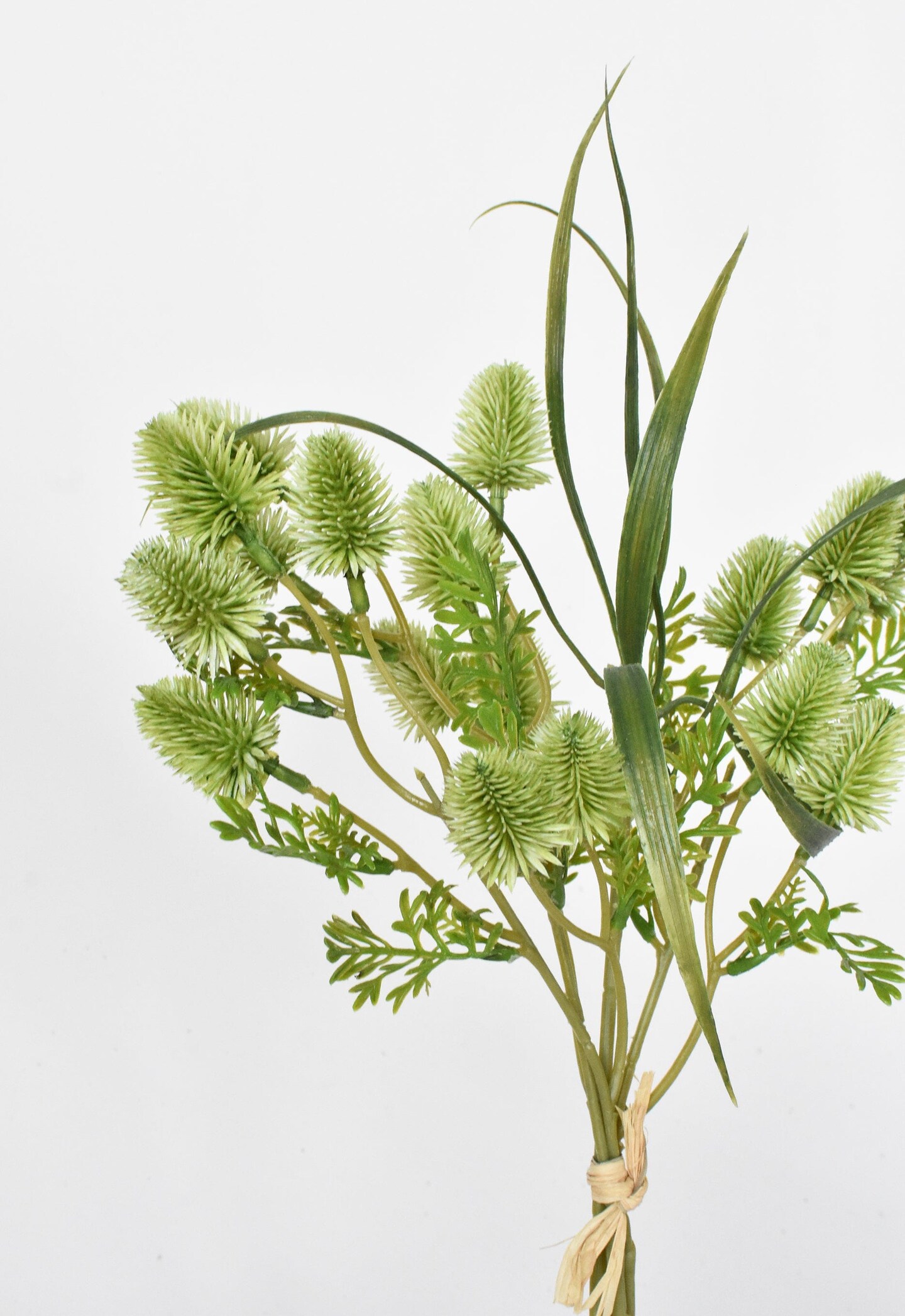 14&#x22; Faux Green Thistle Stem Bundle